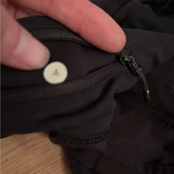 Lululemon Nike bundle size 4 and xsmall - Picture 2 of 5